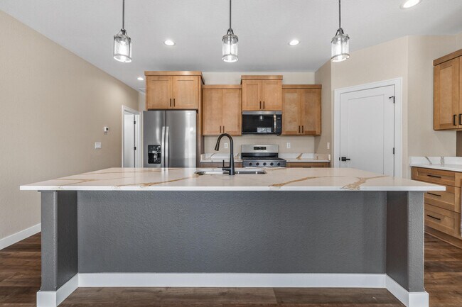 Building Photo - 1810 Horseshoe Ln