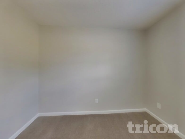 Building Photo - 73 Seagrave Ct