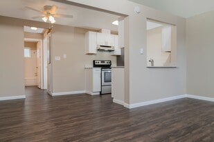 Building Photo - The Anderson Apartments