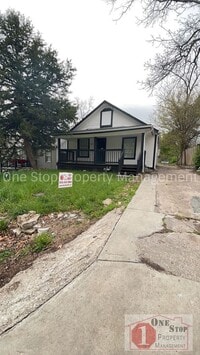 Building Photo - 2 Bedroom 1 Bathroom home in Kansas City!