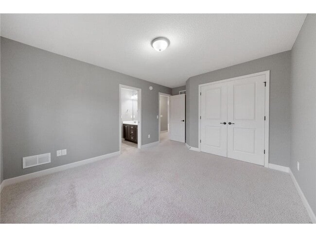 Building Photo - 16810 51st Pl N