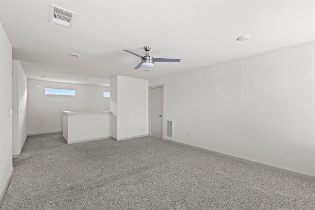 Building Photo - 7404 Sagira Path