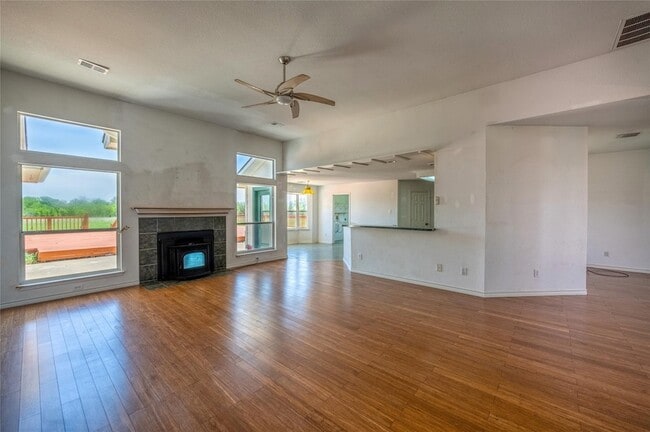 Building Photo - 4705 Farmington Rd