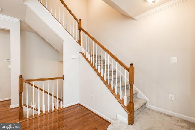 Building Photo - 12808 Gate Rail Rd