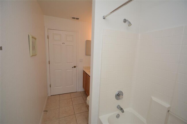 Building Photo - 192 Pine Grove Dr