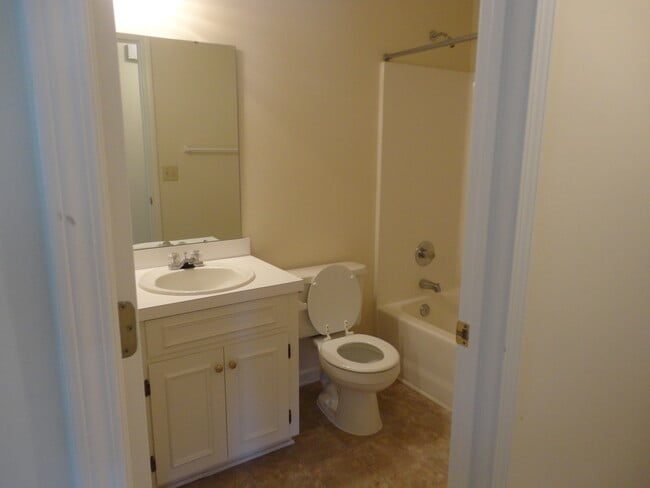 Building Photo - Millwood Park Subdivision