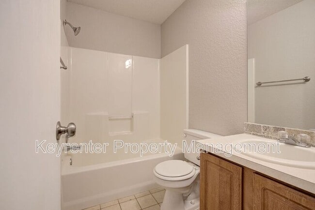 Building Photo - 15405 Acacia Rd