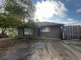 Building Photo - 4058 Lambert Rd
