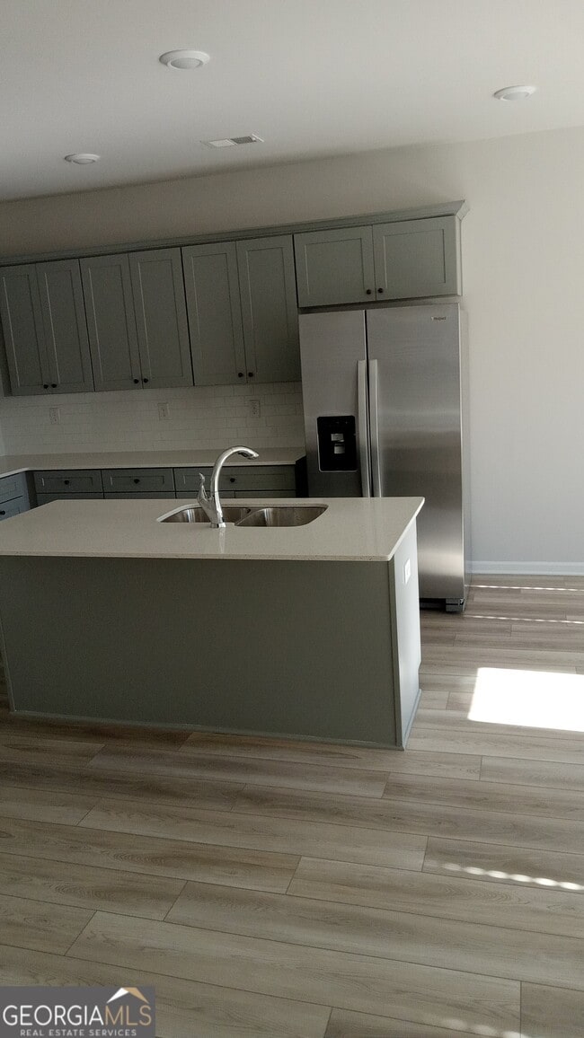 Building Photo - 2498 Polaris Way SW