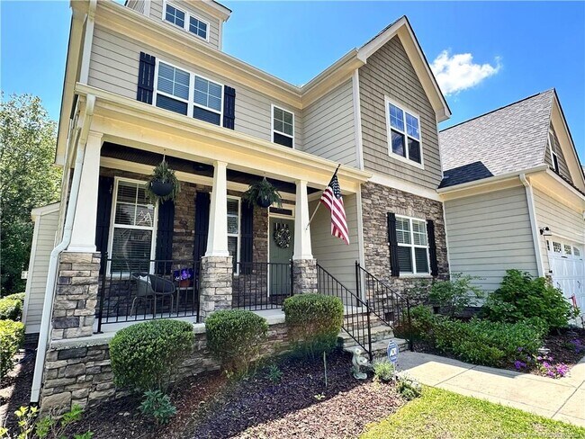 Building Photo - 138 Valley Pines Cir
