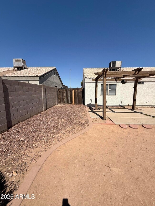 Building Photo - 8130 N 112th Ave