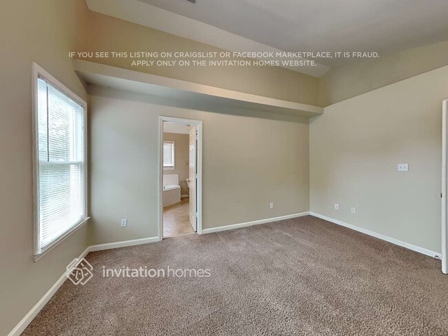 Building Photo - 1004 Shady Ln