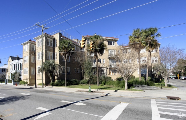 Building Photo - Berkeley Court