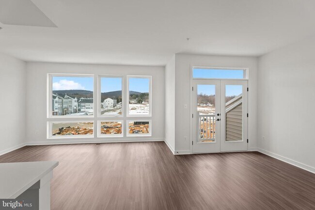 Building Photo - 714 Iron Frg Rd