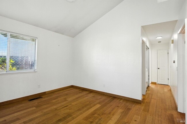 Building Photo - 1424 Dandelion Way