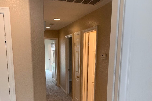 Hallway - 9219 Canyon View Ave