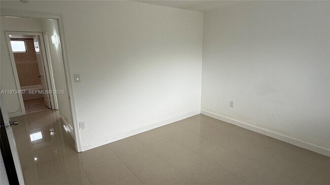 Building Photo - 3849 NE 169th St