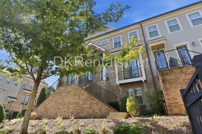 Building Photo - 2311 Mclean Chase