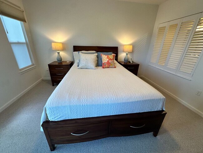 Building Photo - Furnished 2BR/2BA at Ka Malanai in Kailua + Central A/C & 2 Parking