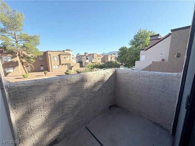 Building Photo - 2982 Juniper Hills Blvd
