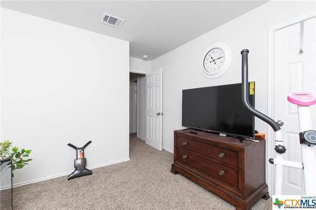 Building Photo - 3806 Tanchico Dr