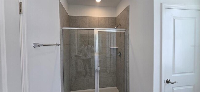 Building Photo - 1828 Shadow Box Bnd