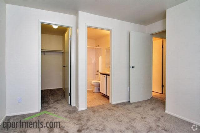 Bedroom - North Country Manor Apartments