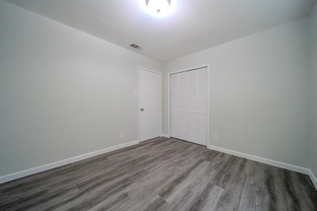 Building Photo - 3345 High Lark Dr