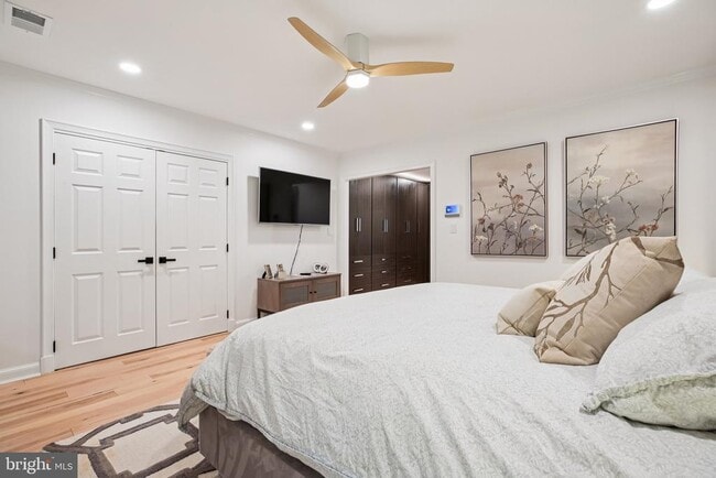 Building Photo - 4353 Westover Pl NW