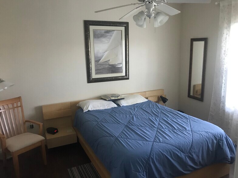 Building Photo - 4802 51st St W