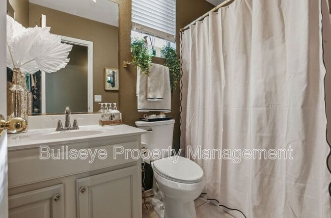 Building Photo - 4321 E Desert Sky Ct