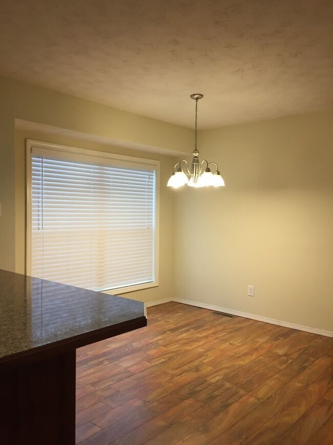 Building Photo - Executive Rental Nestled in Hickory Ridge ...