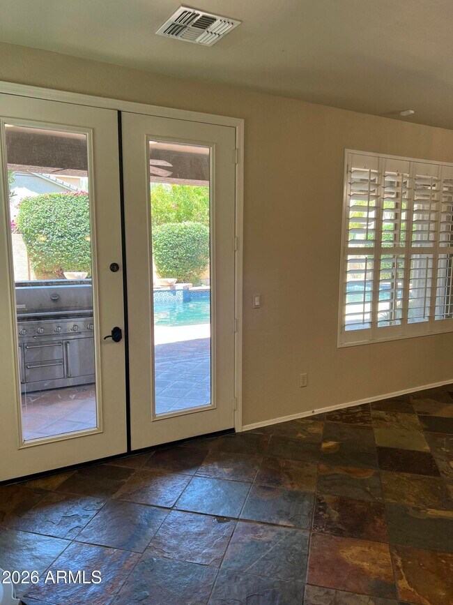 Building Photo - 3022 W Gran Paradiso Dr