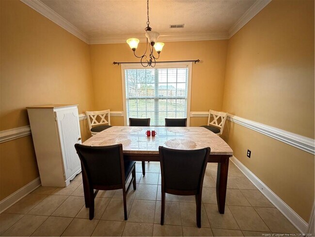 Building Photo - 115 Dairy Ct