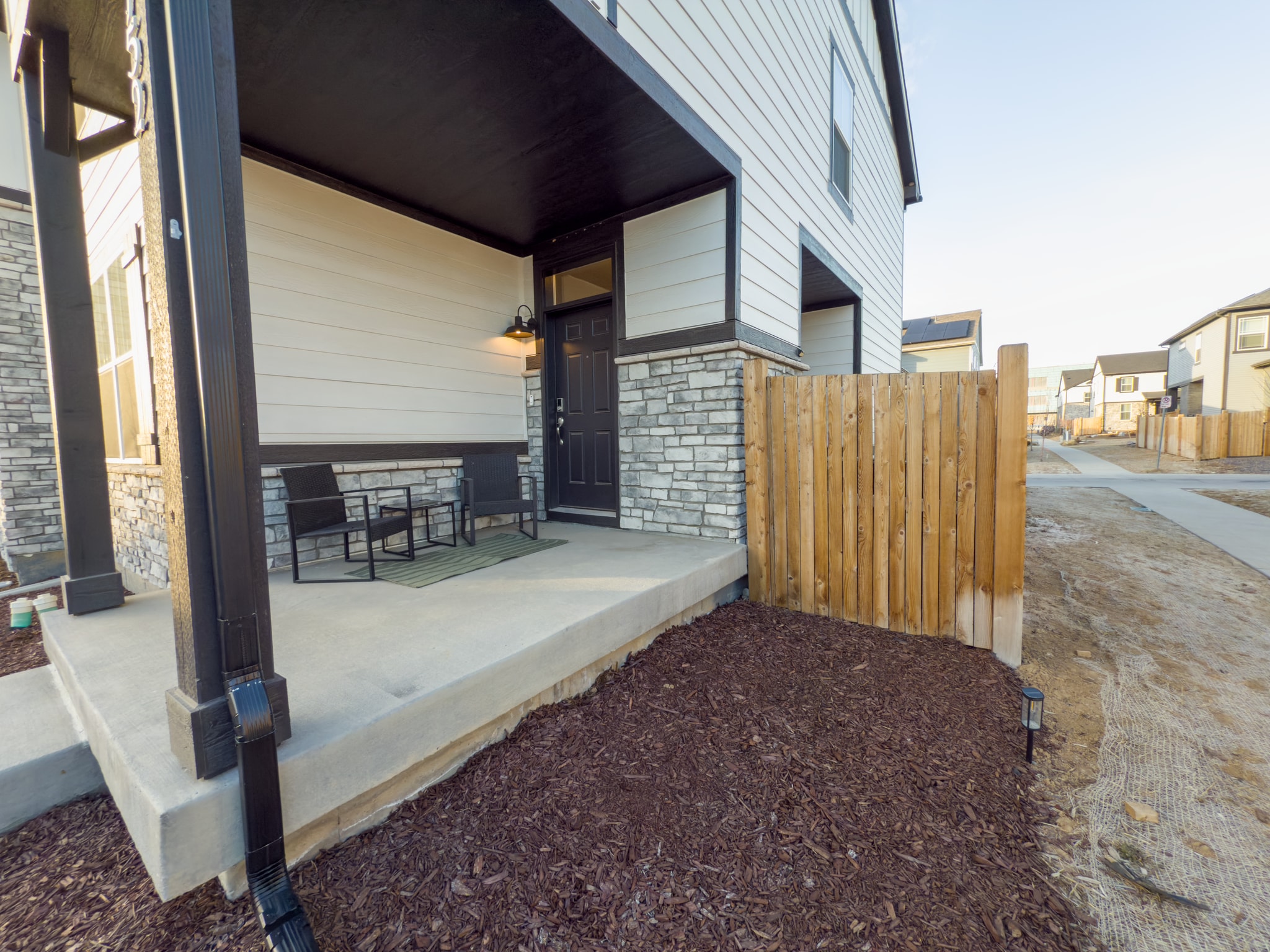 Building Photo - 752 N Shawnee St