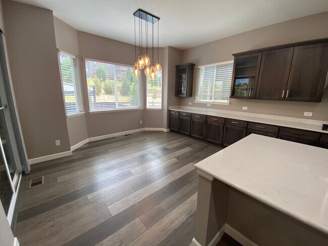 Building Photo - Incredible Home in Parker