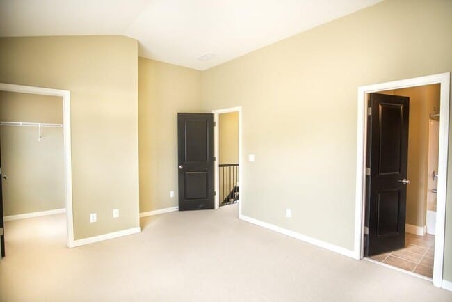 Building Photo - 5720 Pine Oak Dr NW