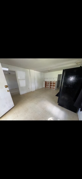 Building Photo - 24 2nd St SE