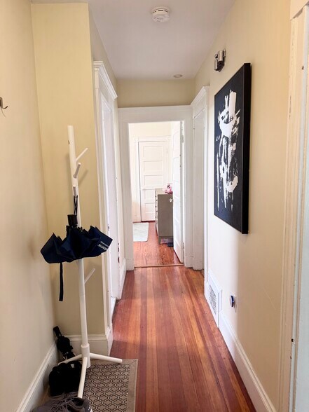 Building Photo - 55 Fairmount Ave