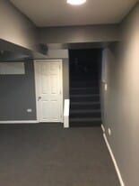 Building Photo - 7516 S Paxton Ave