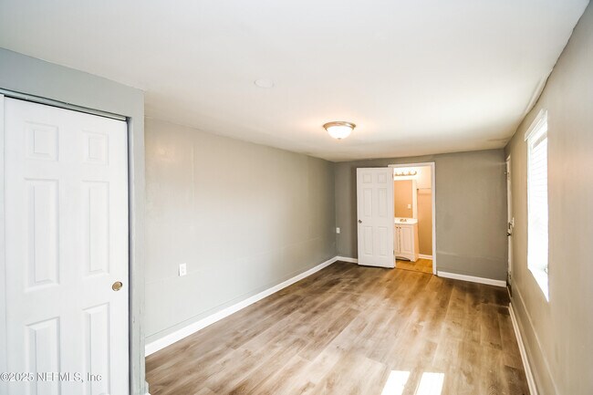 Building Photo - 4431 Telka Lynn Dr