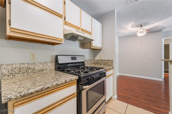 Building Photo - 2200 S Fort Apache Rd