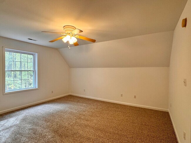 Building Photo - Log Home Nestled in the Woods, Albemarle County Location