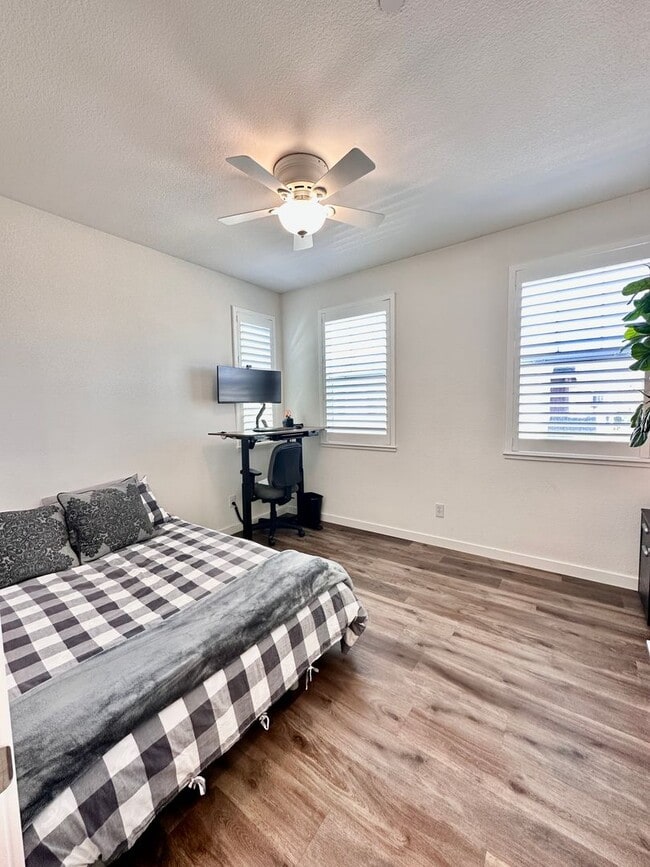 Building Photo - North Natomas Home