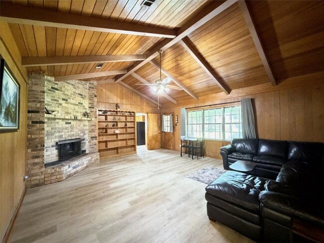 Building Photo - 2603 Brom-Bones Dr