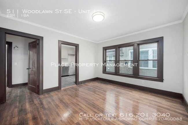 Building Photo - 511 Woodlawn St SE