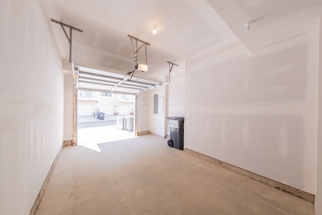 Building Photo - 544 Greybull Dr