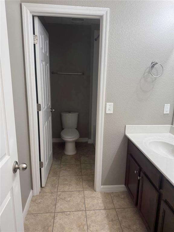 Building Photo - 12030 Silverlake Park Dr