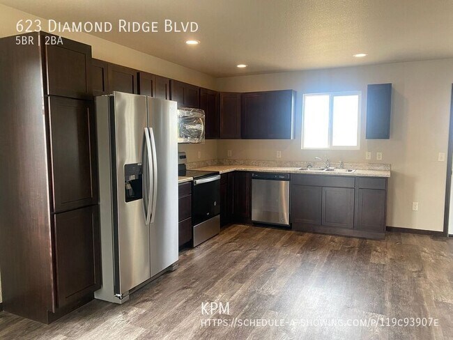 Building Photo - 623 Diamond Ridge Blvd