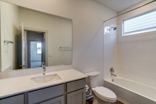 Building Photo - 200 Cupreata Ln